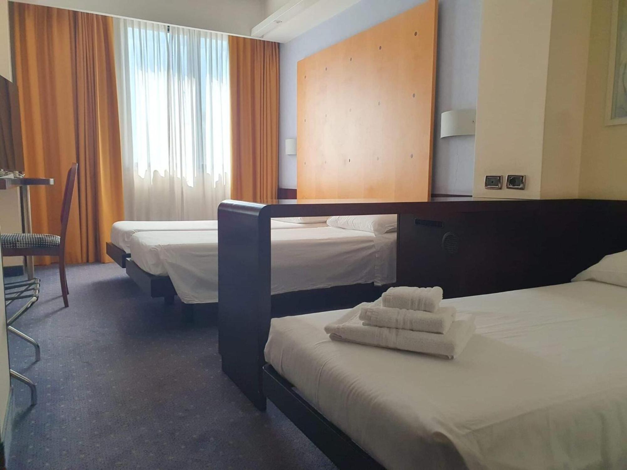 Hotel Imperatori Rome Luaran gambar