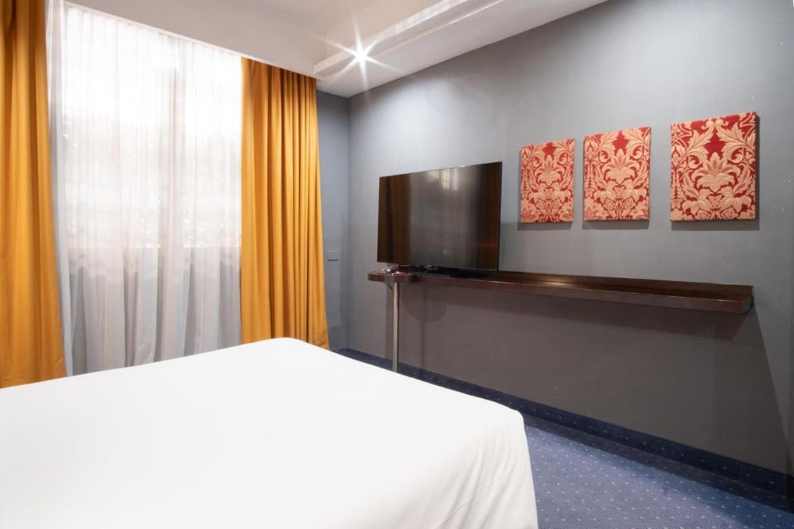 Hotel Imperatori Rome Luaran gambar