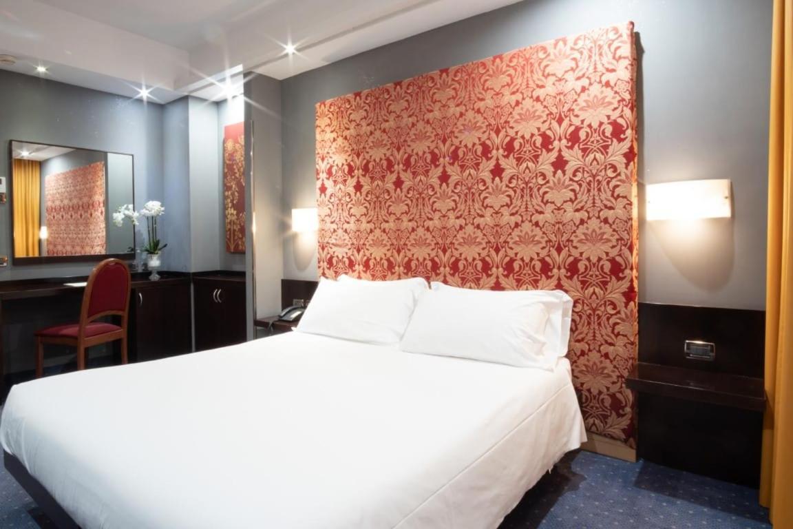 Hotel Imperatori Rome Luaran gambar