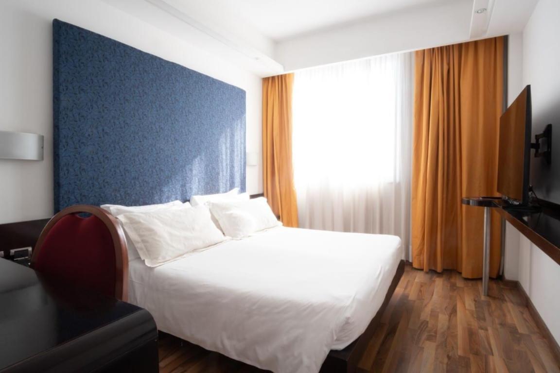 Hotel Imperatori Rome Luaran gambar