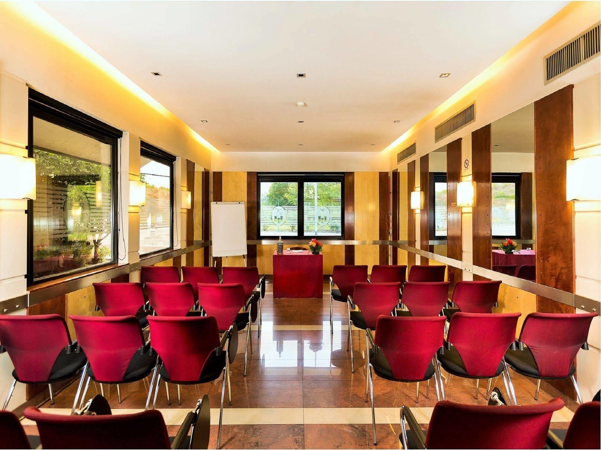 Hotel Imperatori Rome Luaran gambar