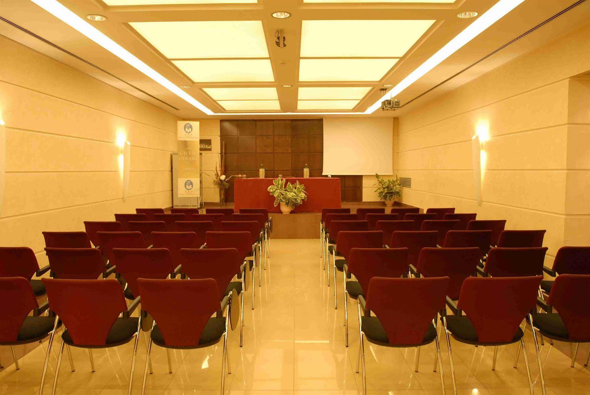 Hotel Imperatori Rome Luaran gambar